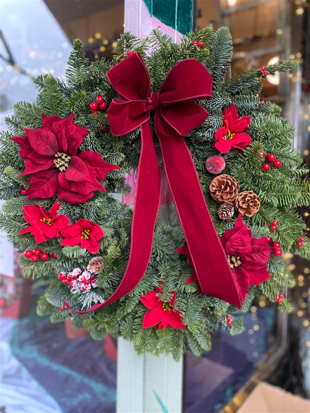 Fresh Christmas Wreaths - Flower Delivery In Glasgow Clydeba