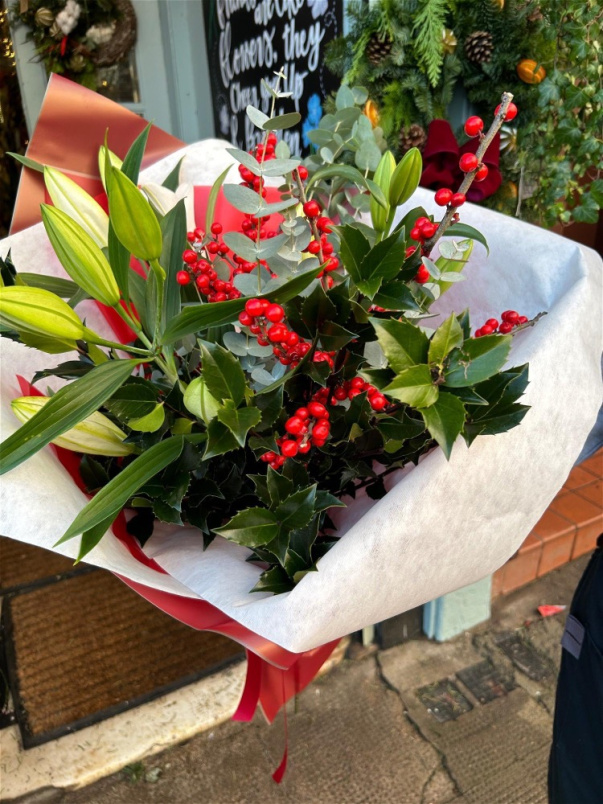 Christmas 2025 | Lilly-Berry ~ Bouquet