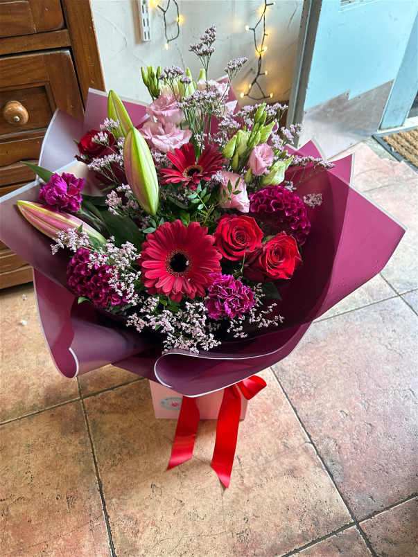 Boxed ~ Hand-Ties | Raspberry Romance ~ Boxed Hand-Tied