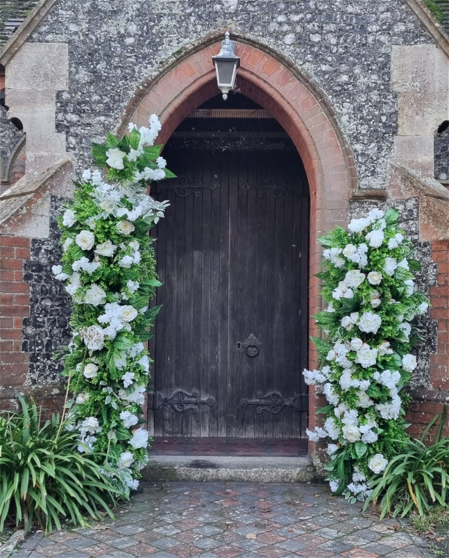 Hire Range | Broken Arch