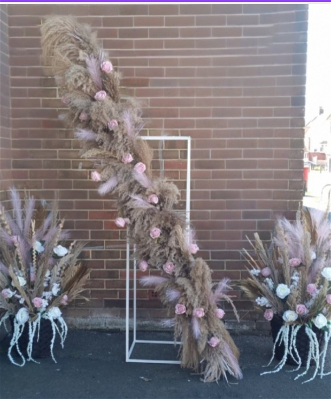 Hire Range | Pampas & Rose Set