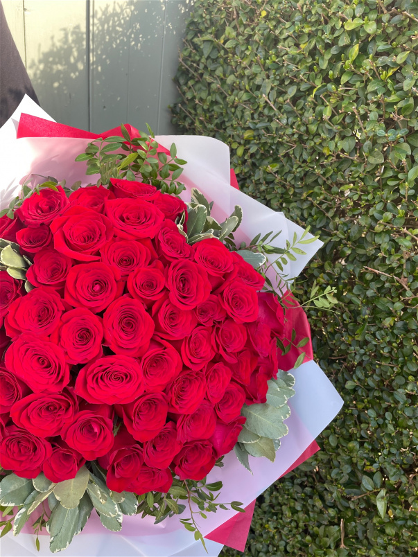 Bouquets | The Valentine's Collection | Luxury Red Rose Bouquet
