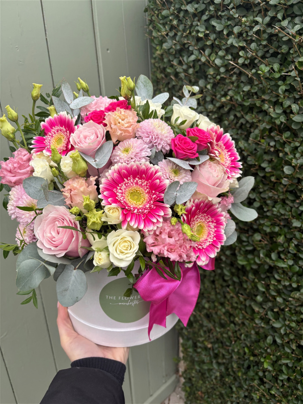 Flower Hatboxes & Baskets | The Flower Lab Hatbox Medium/Large