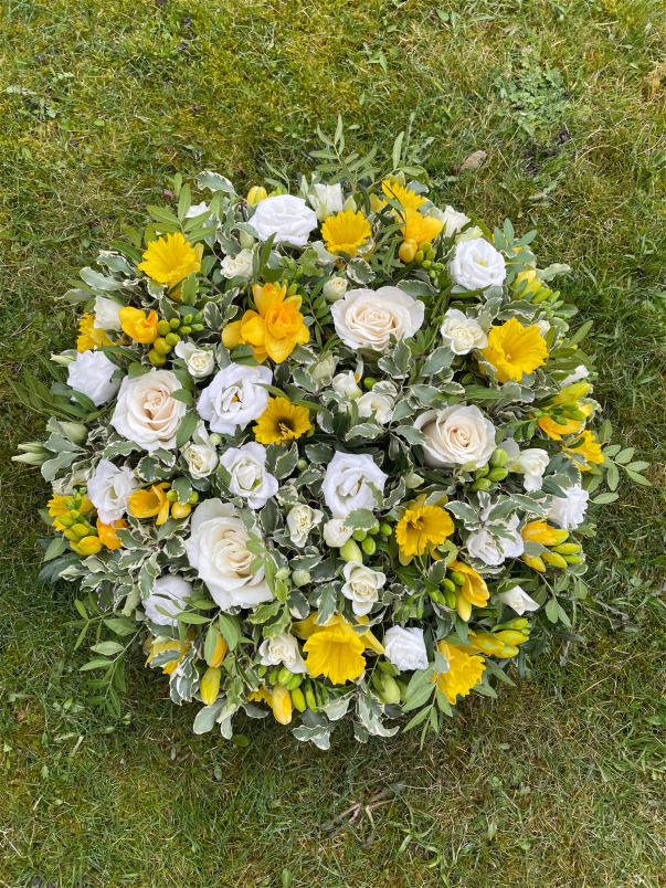 Funeral Flowers | Mixed Flower Posy Pad