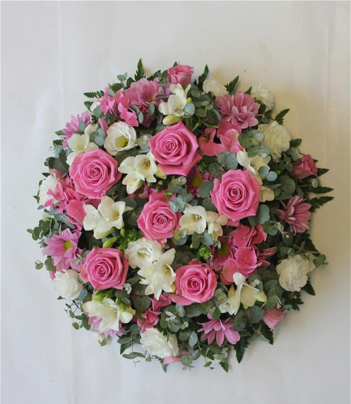 Funeral tributes | Posy pad