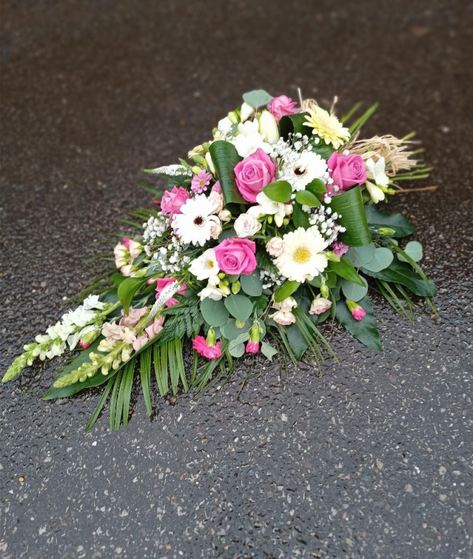 Funeral tributes | Cottage garden tied sheaf