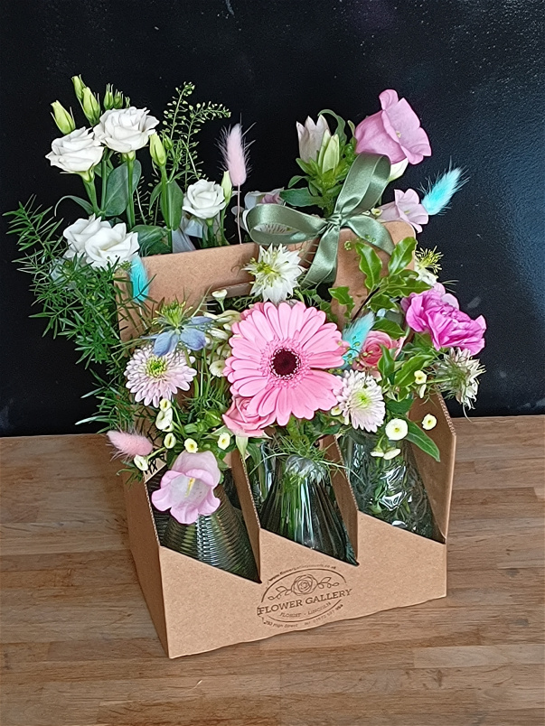Bouquets & Arrangements | Under £40 | The Little Buddies Vases