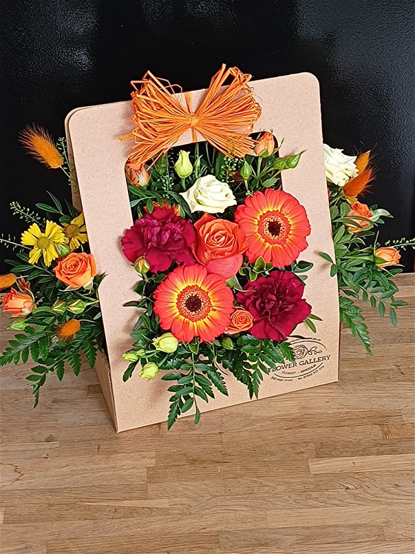 Autumn collection | Baskets | Bouquets & Arrangements | Under £40 | Autumn Living Floral Card