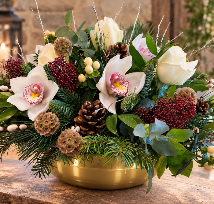 Christmas | Gift Bouquets | Deluxe Festive Arrangement