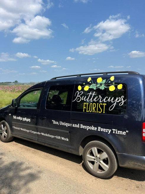 Buttercups Florist | Oundle | Peterborough Delivery