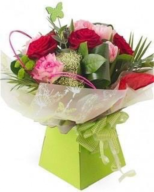 Bouquets | Christmas | Easter | Mother's Day | Valentines | Rose Butterfly bouquet