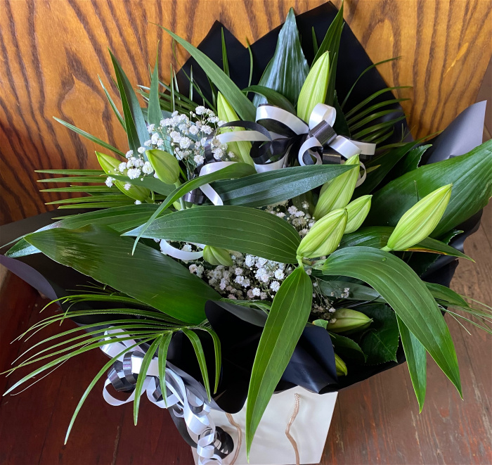 Bouquets | Black and white bouquet x