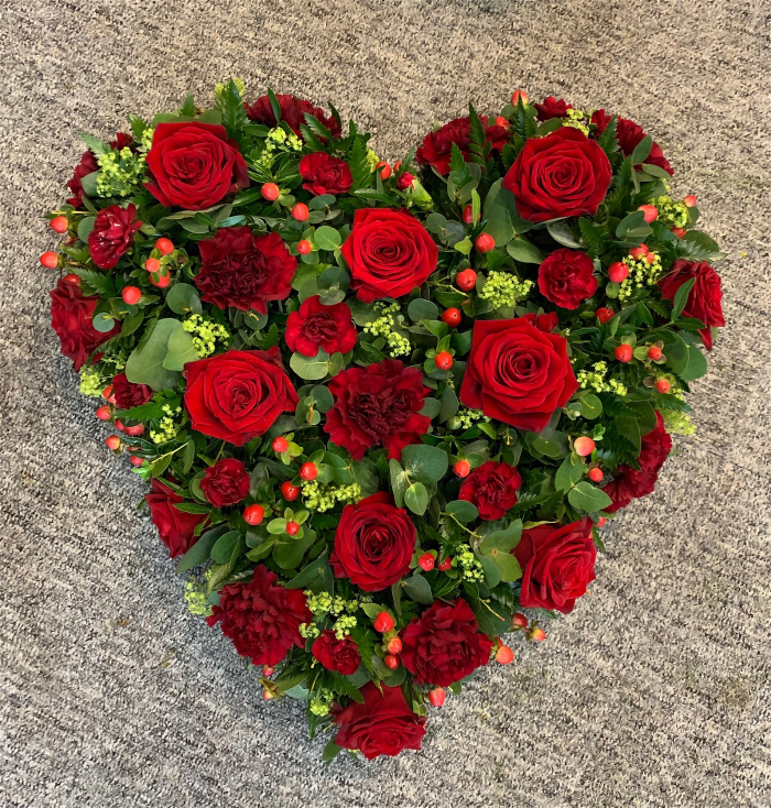 Heart Tribute | Heart - Rose and Carnation