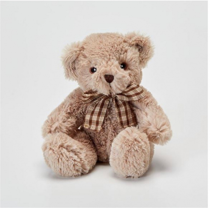 Finishing touches | Junior Teddy Bear