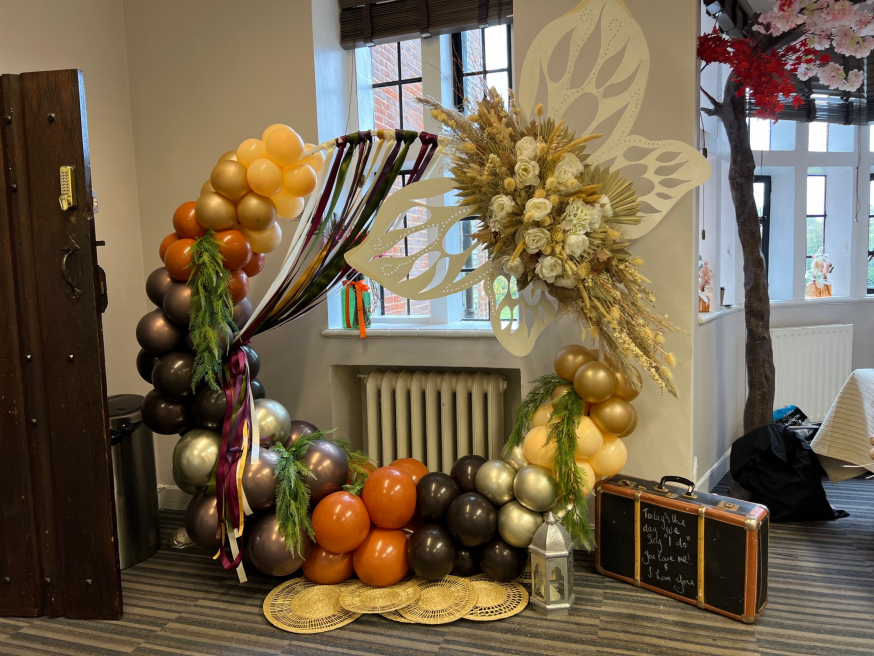 Blooms and Balloons | Portsmouth | Prop Hire